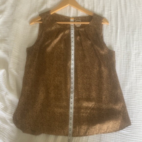 Brown and gold patterned shell - Picture 9 of 11